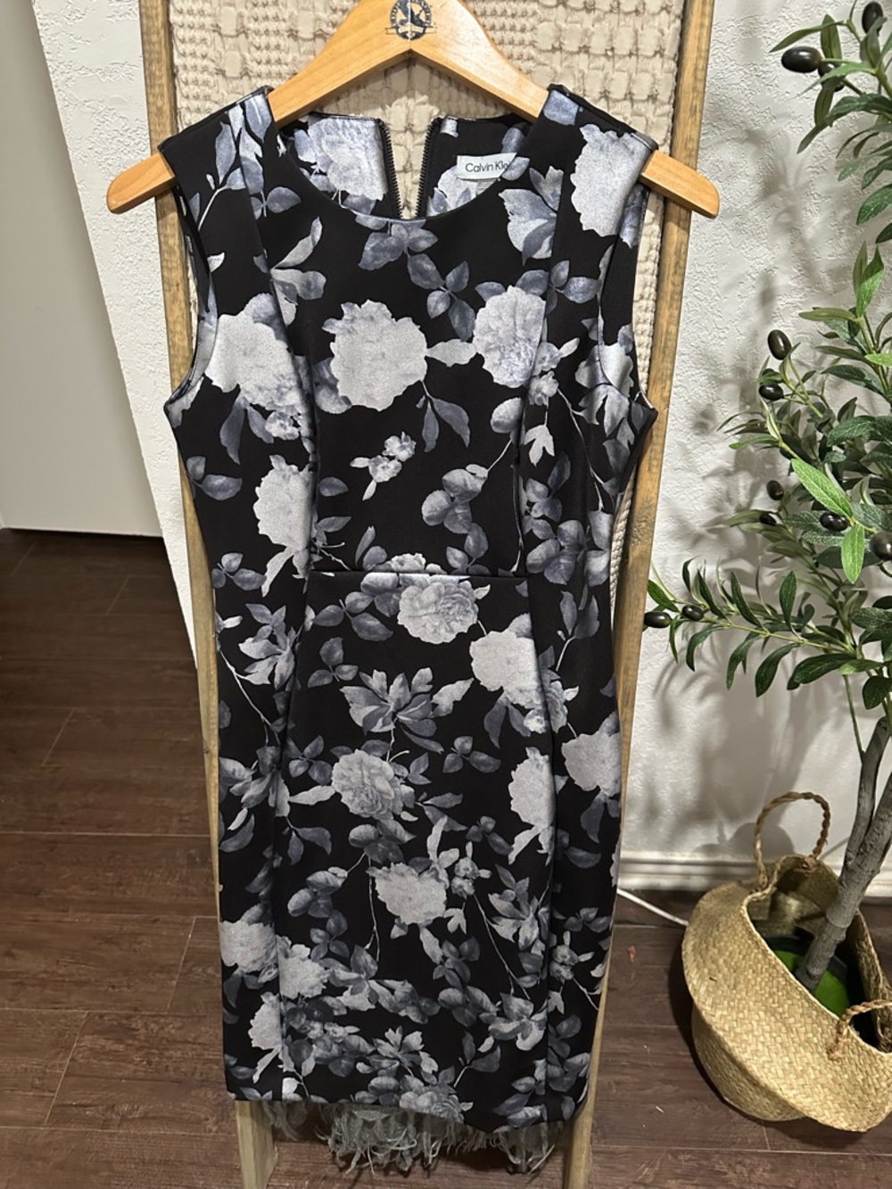 Calvin Klein Black and Gray Floral Midi Dress